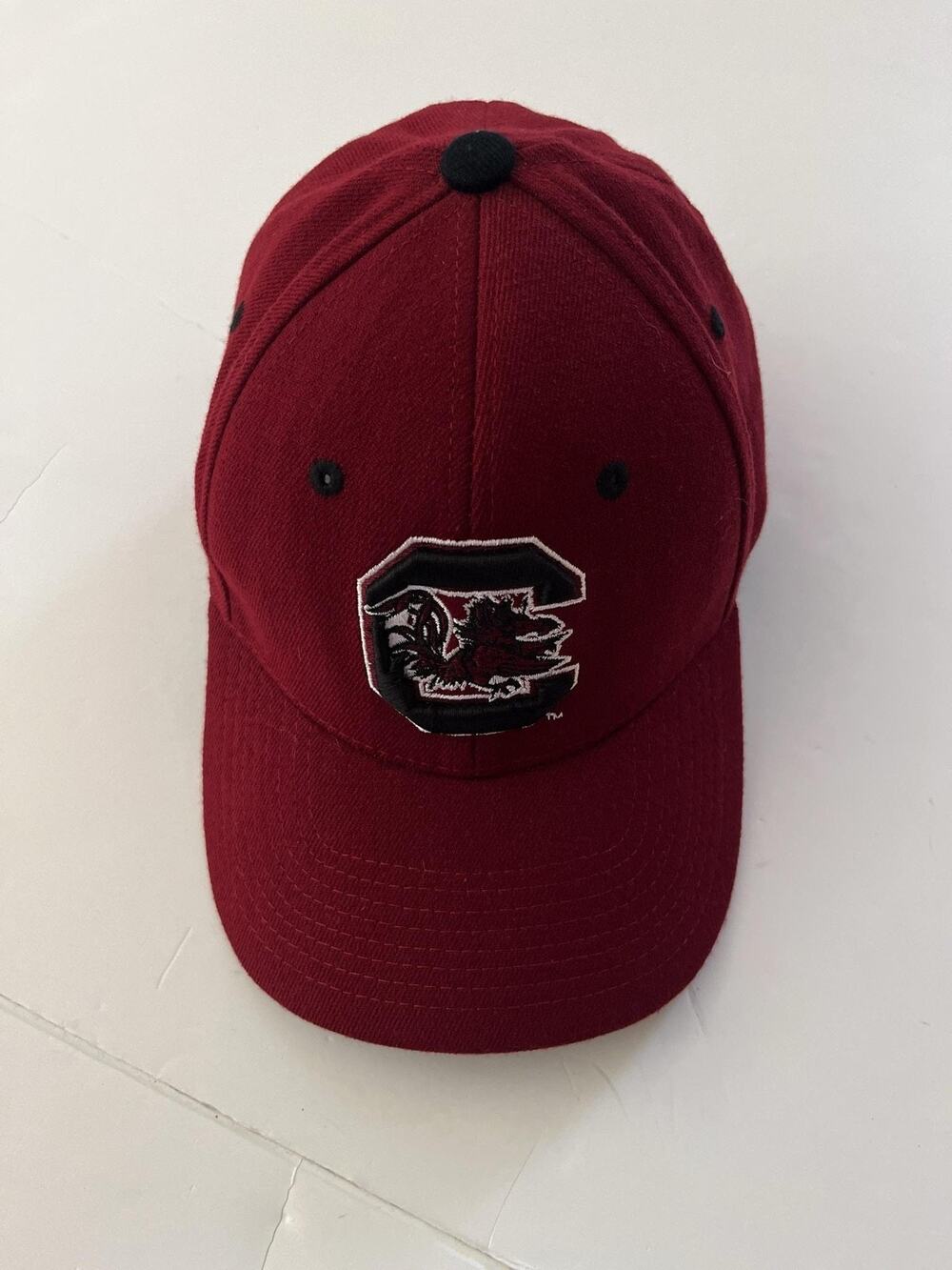 South Carolina Gamecocks Hat Cap Fitted Mens Small Red NCAA Football Zephyr